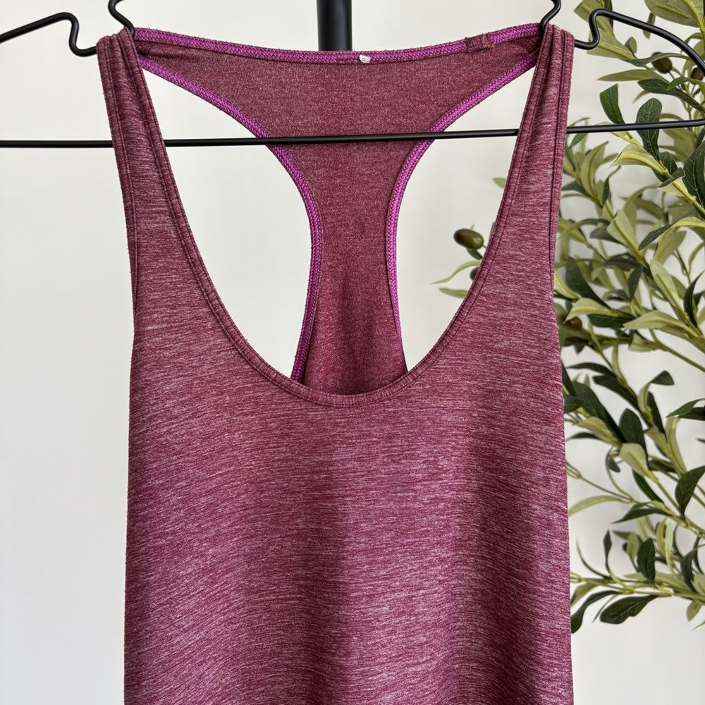 • [Lululemon] Racerback Tank • - Picture 2 of 7